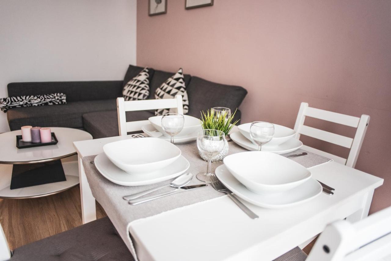 Ferienwohnung Przy Mocaku Krakau Exterior foto